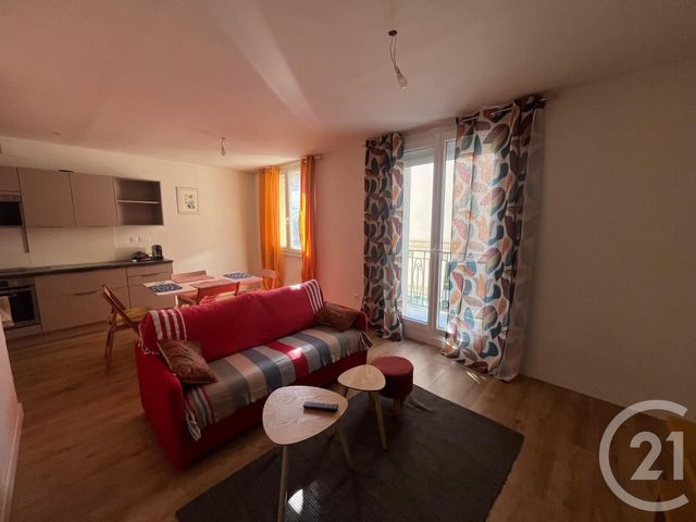 Appartement Duplex à louer - 4 pièces - 83.5 m2 - FRONTIGNAN - 34 - LANGUEDOC-ROUSSILLON - Century 21 Agence De La Gardiole